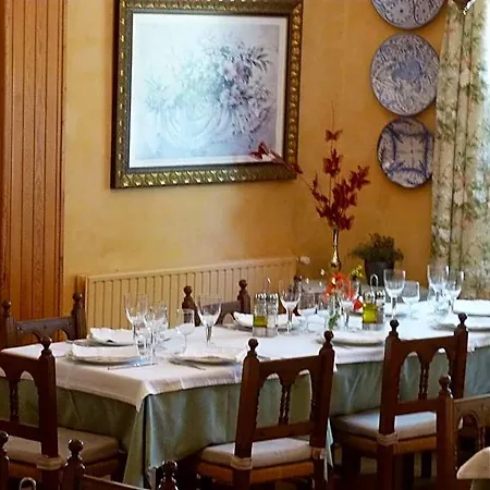 Hotel Esther 3*