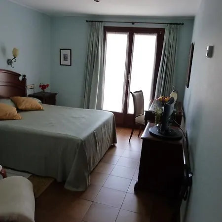 Esther Hotel 3*