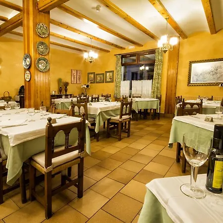 Esther La Virgen de la Vega