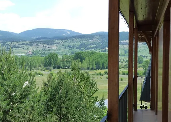 Esther 3* La Virgen de la Vega