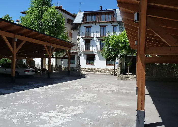 Esther 3* La Virgen de la Vega