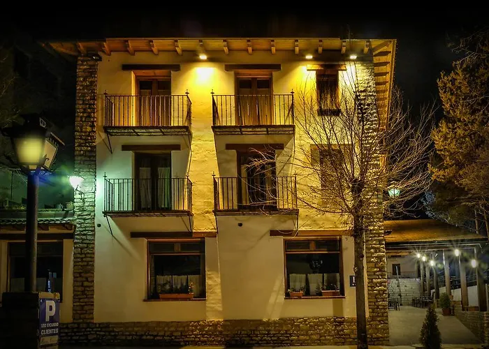 Esther 3* La Virgen de la Vega