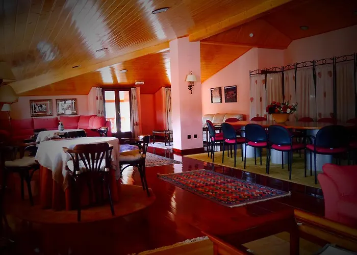 Esther Hotel La Virgen de la Vega