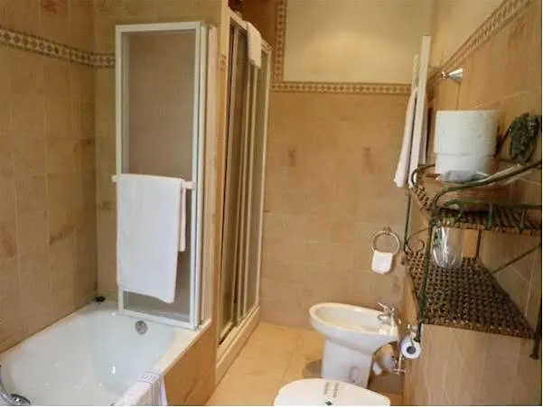 Hotel Esther La Virgen de la Vega